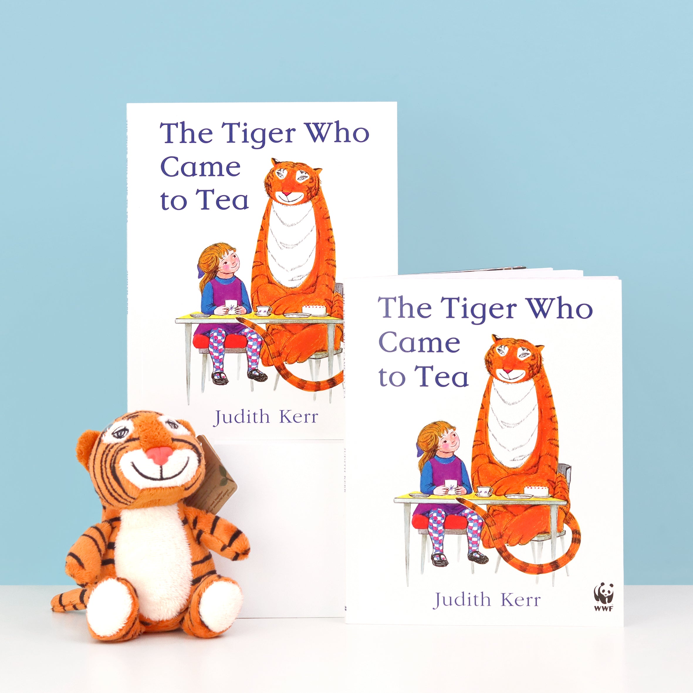 The Tiger Who Came To Tea - Toy, Book & Pin Bundle