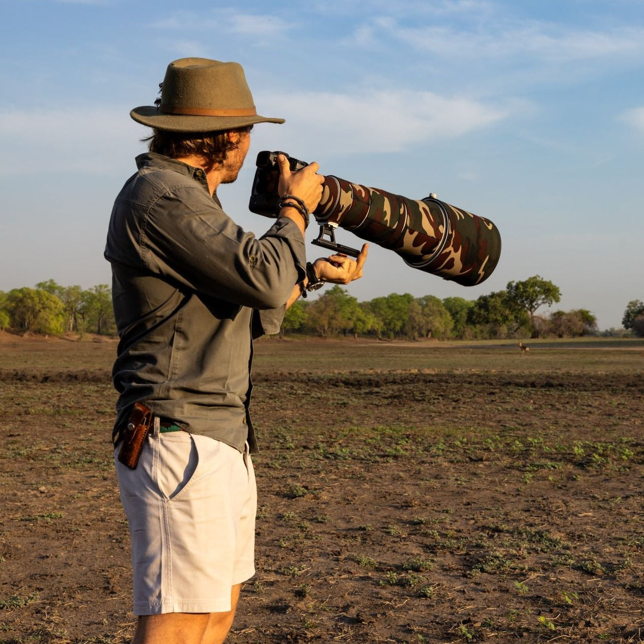 Unisex Snare Bracelet in Paracord