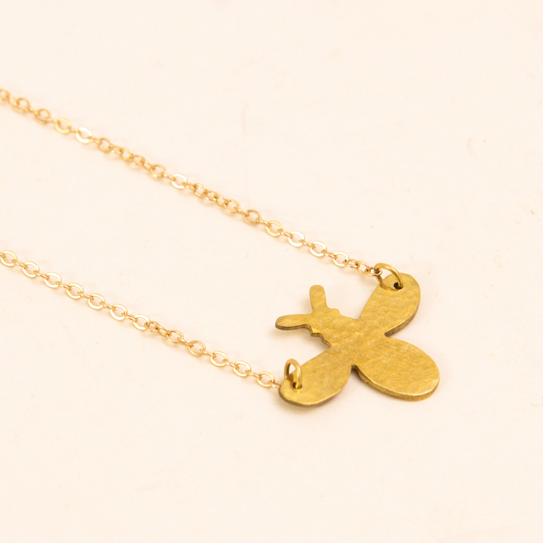 Bee Small Necklace